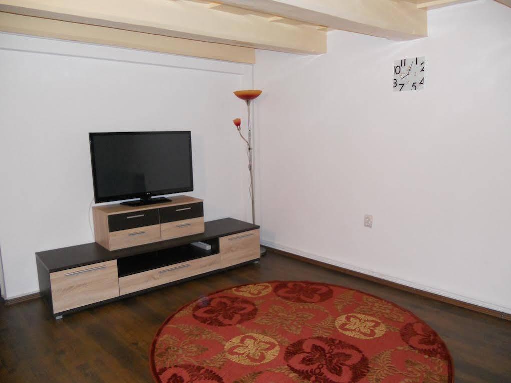 Sauna Apartament 브라쇼브 외부 사진